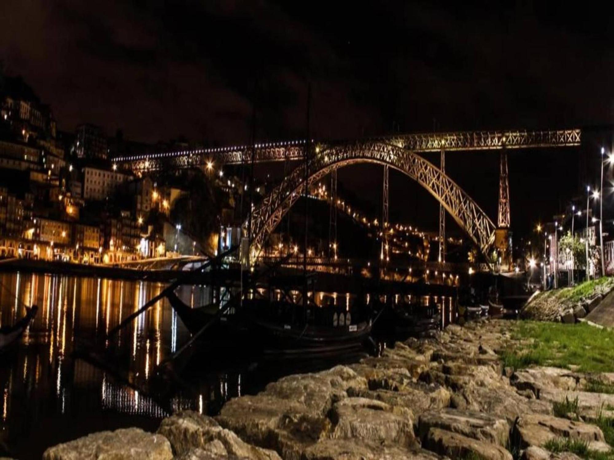 1-bedroom In Porto's Heart * Porto