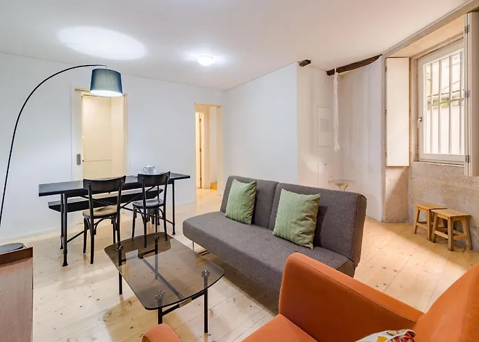 1-Bedroom Apartment In Porto\'S Heart