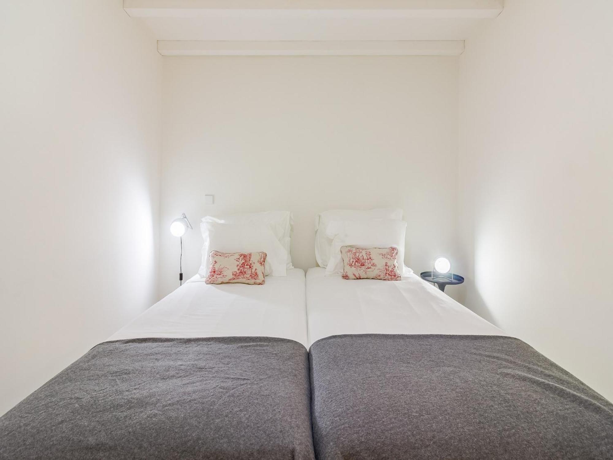 1-bedroom In Porto's Heart