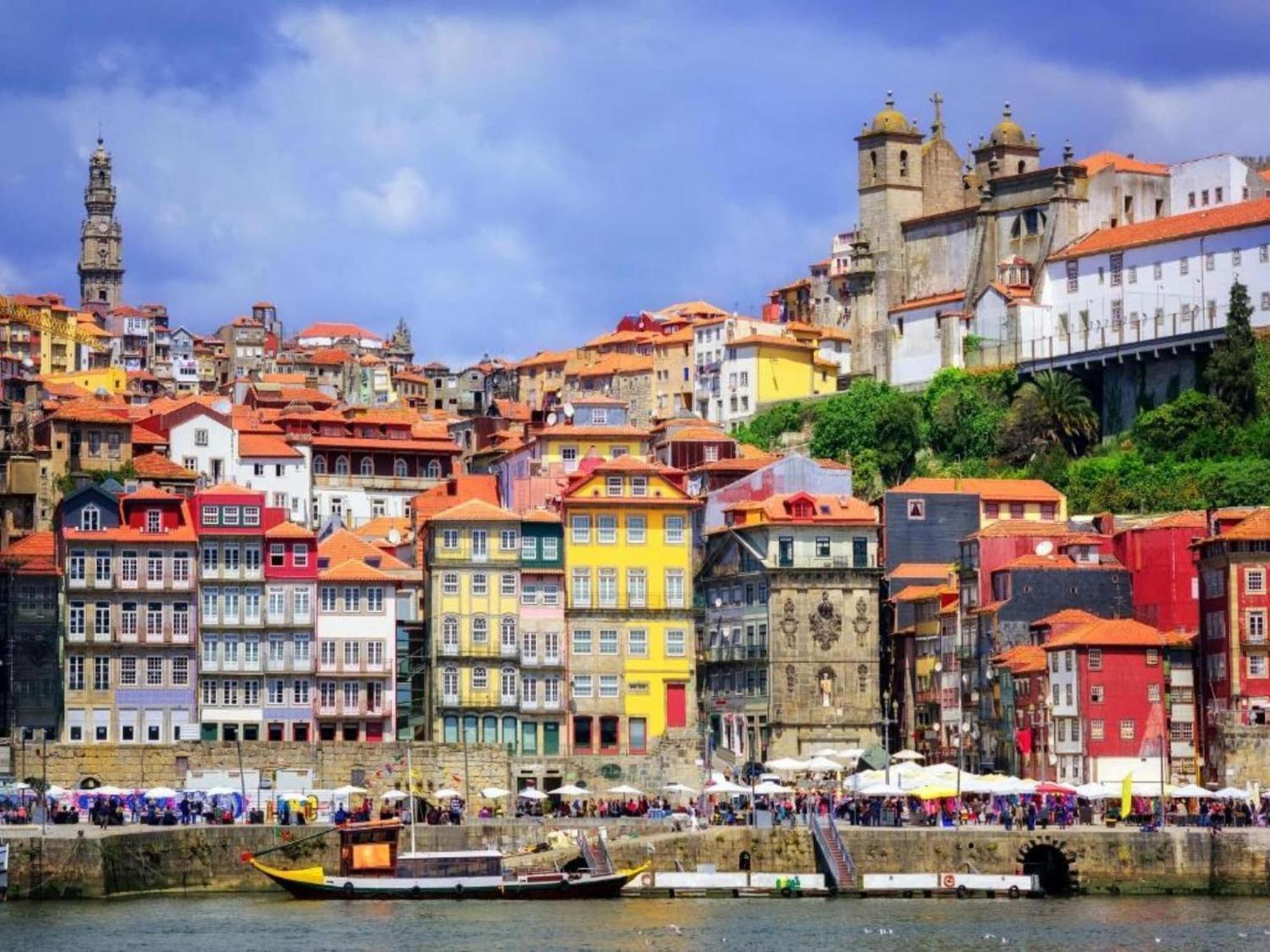 1-bedroom In Porto's Heart